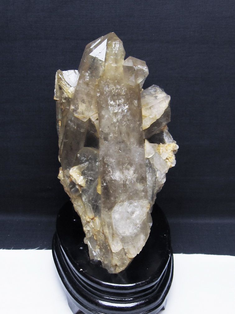 2.6Kgライトニング水晶クラスター[T668-7754]