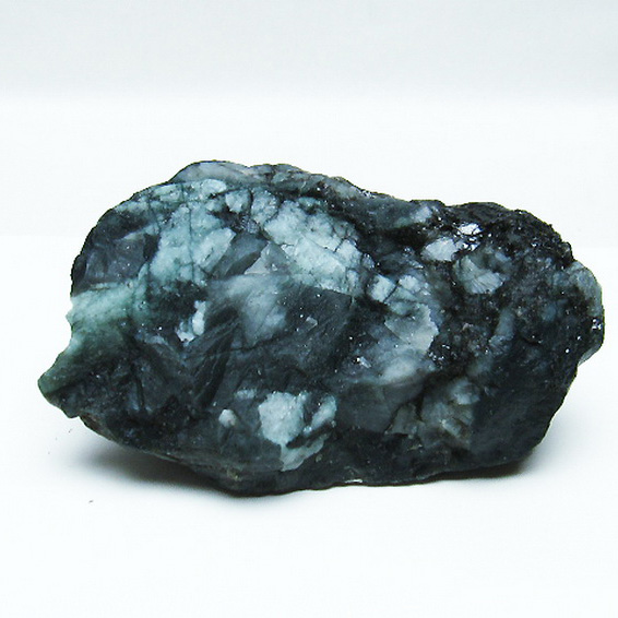 エメラルド原石[T672-1099]