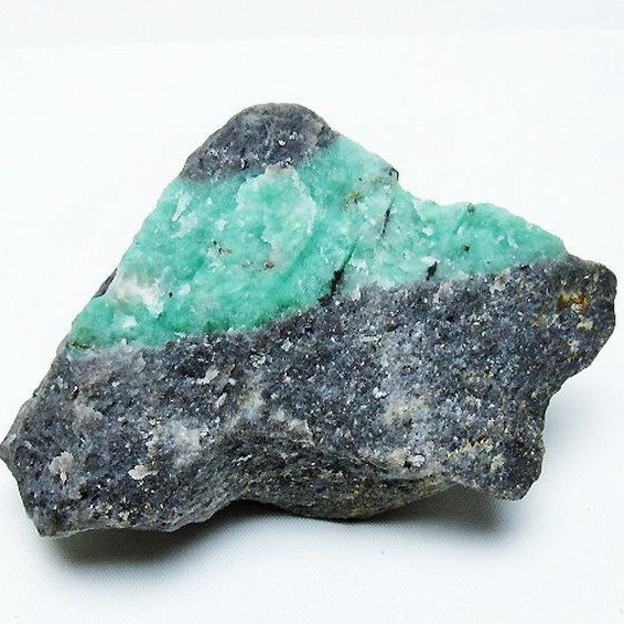 エメラルド原石[T672-1523]