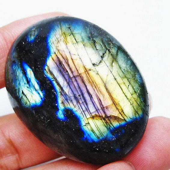 ラブラドライト原石 [t703-5104]