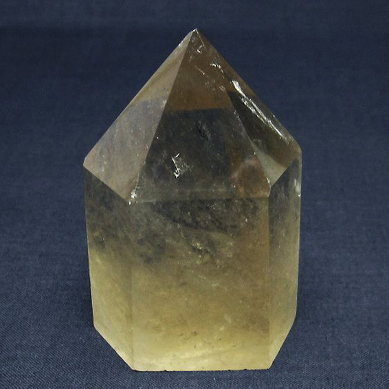 ライトニング水晶六角柱[T705-6600]