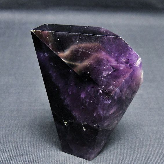 アメジスト原石 [t720-1041]