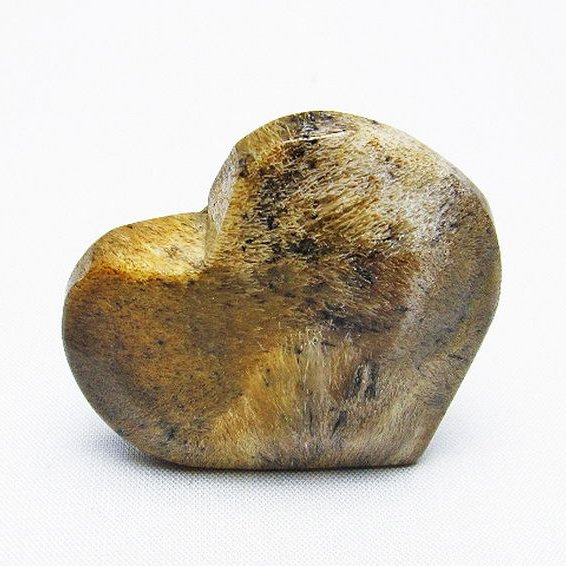 ルチルインアゲート ハート 置物[T763-3672]