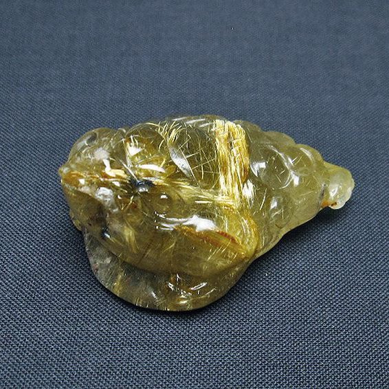 ゴールドタイチンルチル金蟾置物[T801-680]