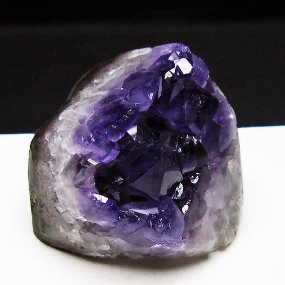 ウルグアイ産アメジストクラスター [t95-11242]