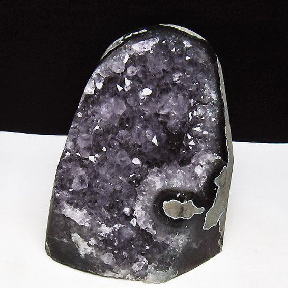 1.9Kgウルグアイ産アメジストクラスター[T95-11373]