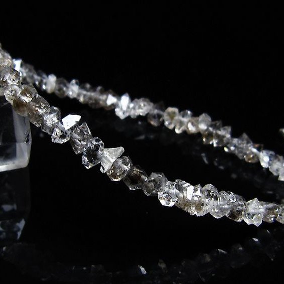 スティブナイト（輝安鉱）入り | ハーキマーダイヤモンド水晶ブレスレット[T99-5842]