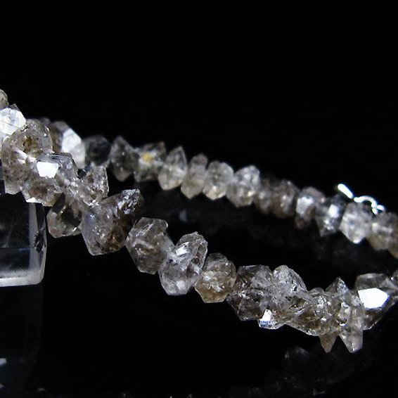 スティブナイト（輝安鉱）入り | ハーキマーダイヤモンド水晶ブレスレット[T99-5880]