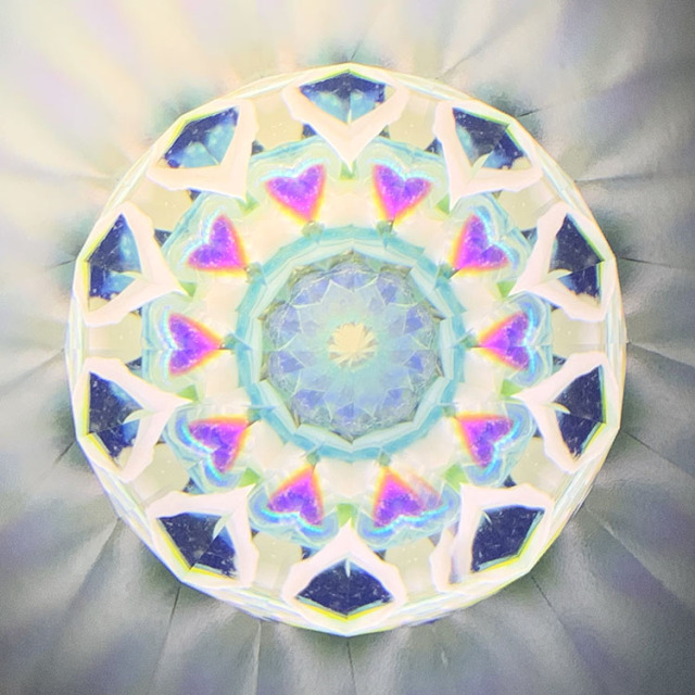 きえちゃうくんオリジナル万華鏡 Chie「Magical 月」(CE6004)2ミラー・オイルタイプ 万華鏡専門店 鎌倉