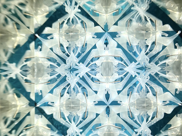 溝口 朋瑛「rasen shiro」（MZ7002）3ミラー・ドライタイプ 万華鏡