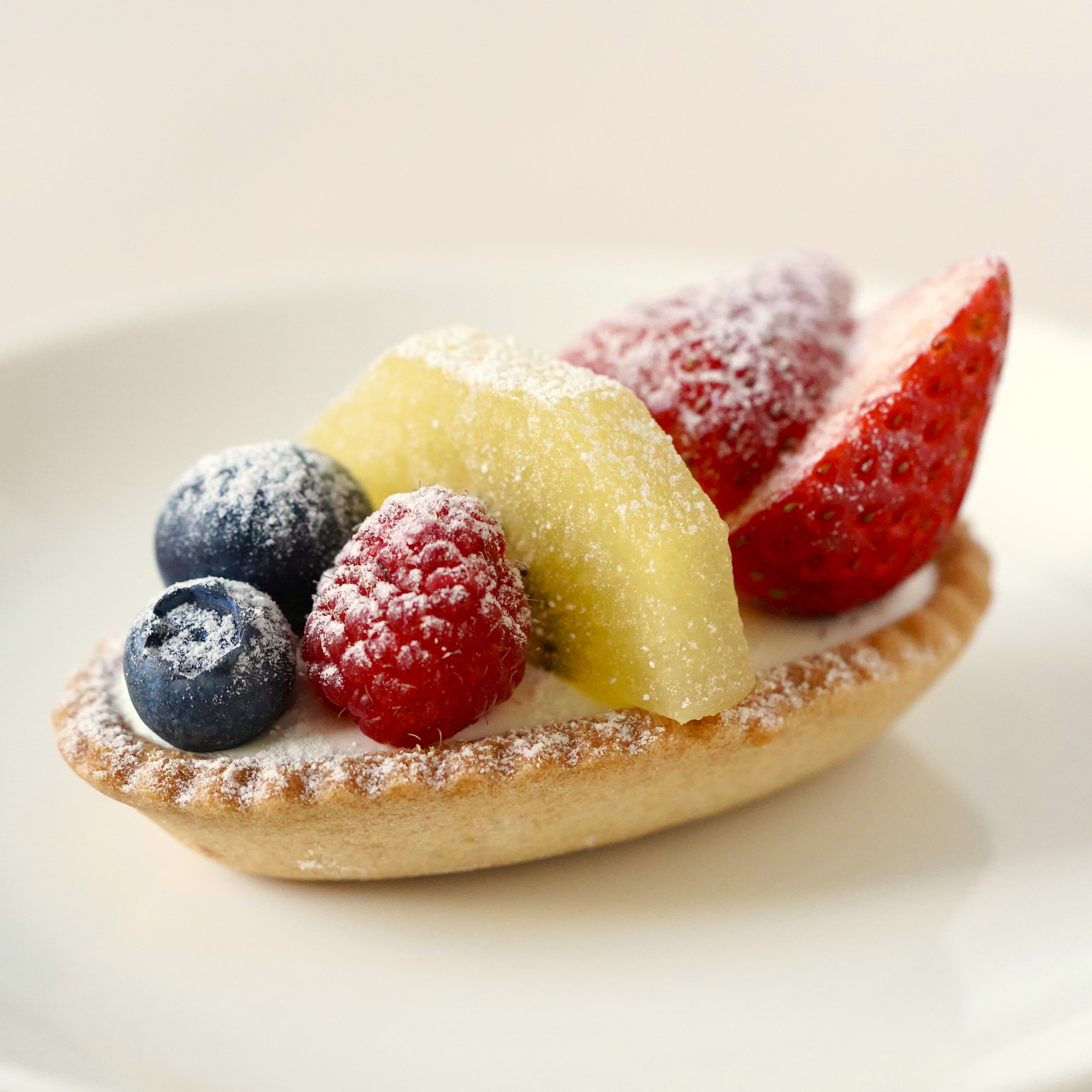 休止中　銀座本店・青山ガーデン店【店舗販売限定】フルーツタルト Fruit tart