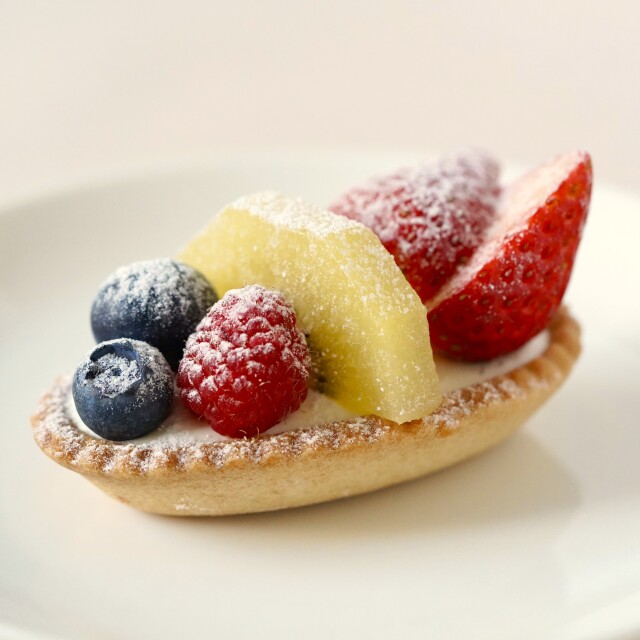 休止中　銀座本店・青山ガーデン店【店舗販売限定】フルーツタルト Fruit tart