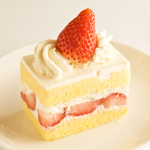 休止中【店舗販売限定】ショートケーキ　　　　Strawberry Short Cake