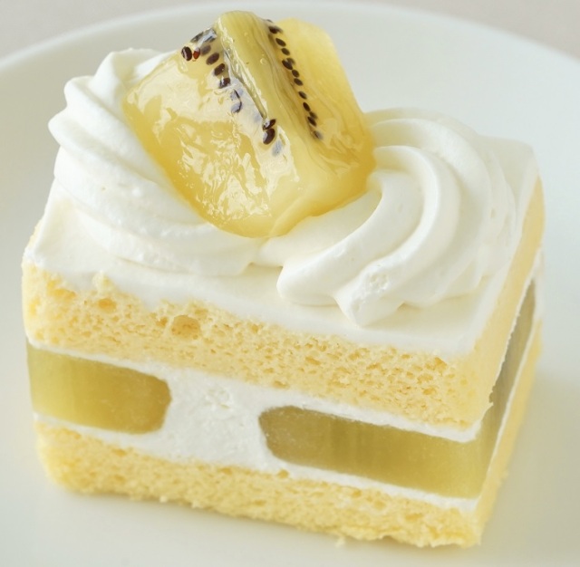 休止中【店舗販売限定】ゴールデンキウイ ショートケーキ　Golden Kiwi Short Cake