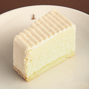 【店舗販売限定】レアチーズケーキ　Rare Cheese Cake