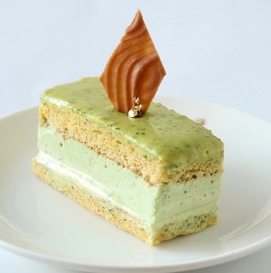 休止中【店舗販売限定】山椒のケーキ　　　Japanese pepper sprout cake