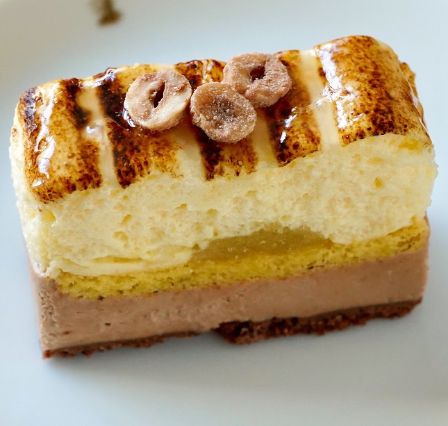 休止中【店舗販売限定】　　　　　　　　　　　　しまなみレモンのシブースト　　　　Shimanami Lemon Chiboust