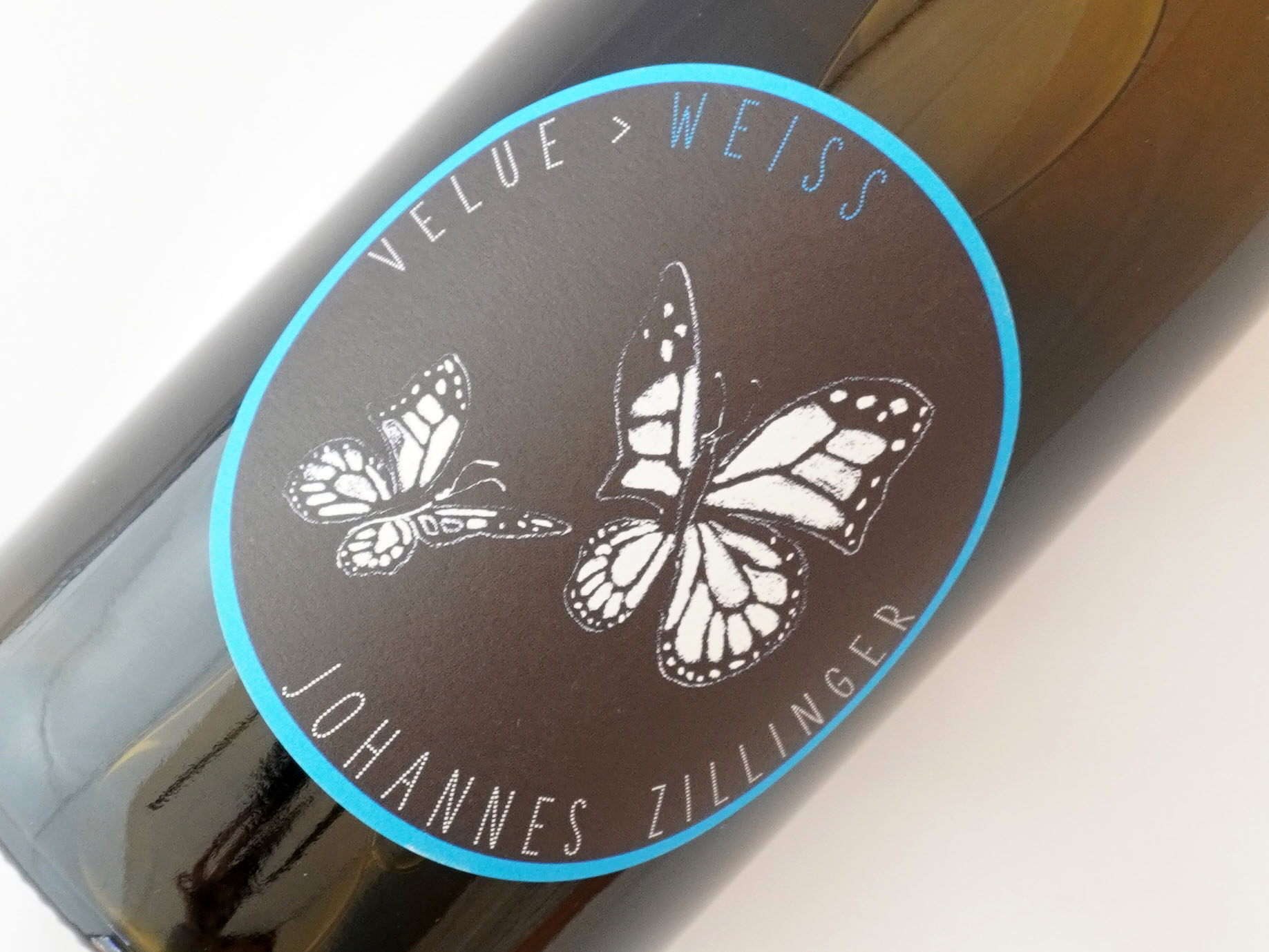 ヴェルエ　ヴァイス