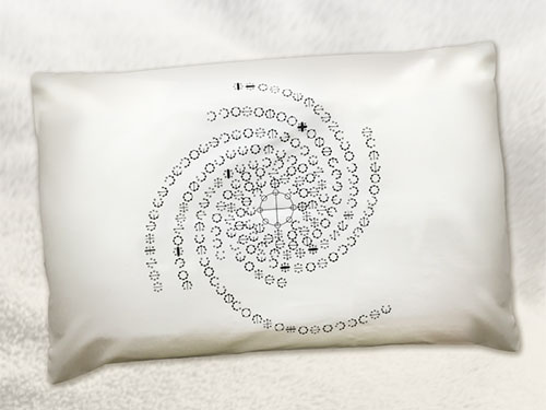 カタカムナ「枕カバー」main【丸山式シリーズ】