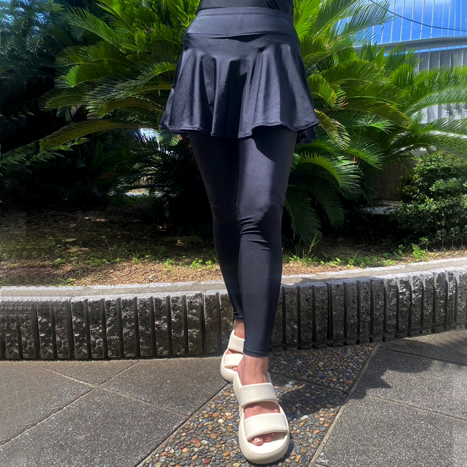 スカート付きレギンススイムウェア【ネコポスOK】【7i-971-00010】