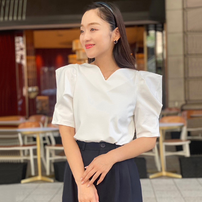 ハートネックパワショルトップス【7h-971-00006】