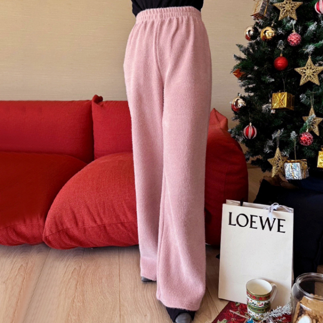 ★希少デザイン★ OFF-WHITE ピンク ハーフパンツ　オフホワイト　正規品 ☆希少デザイン☆ OFF-WHITE ピンク ハーフパンツ オフホワイト 正規品