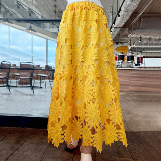 極美品　MSGM レースロングスカート　蛍光イエロー　イタリア製　40 マーガレットレーススカート【7g-831-05480】