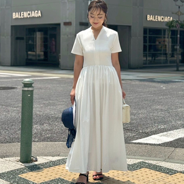 ワンピース kilo Vネック切り替えワンピース【7g-831-05684】