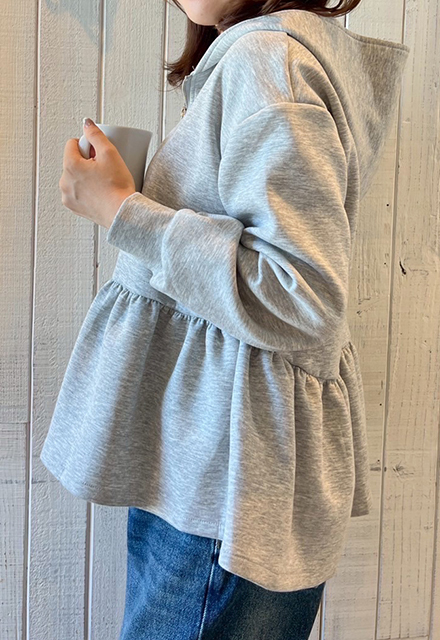 BARNEYS NEW YORK ペプラムフリル付きパーカー グレー ペプラムフリルジップパーカー【7f-831-05735】