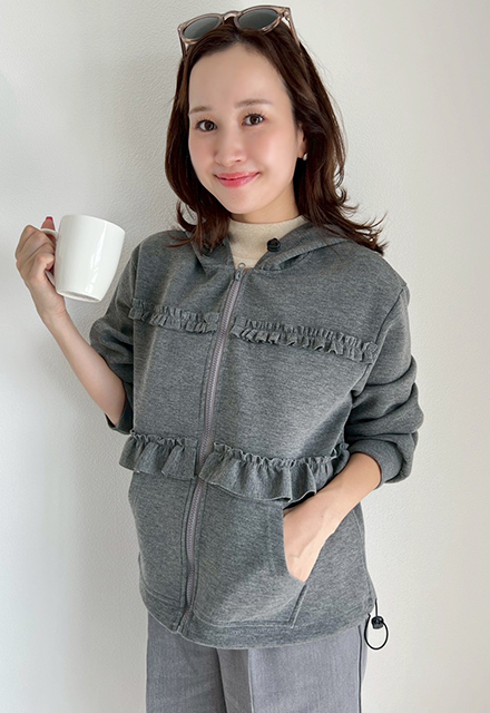 フリルデザインジップパーカー【7f-831-05858】