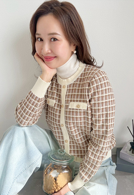 金ボタンツイードニットカーディガン風トップス【7f-831-05969】