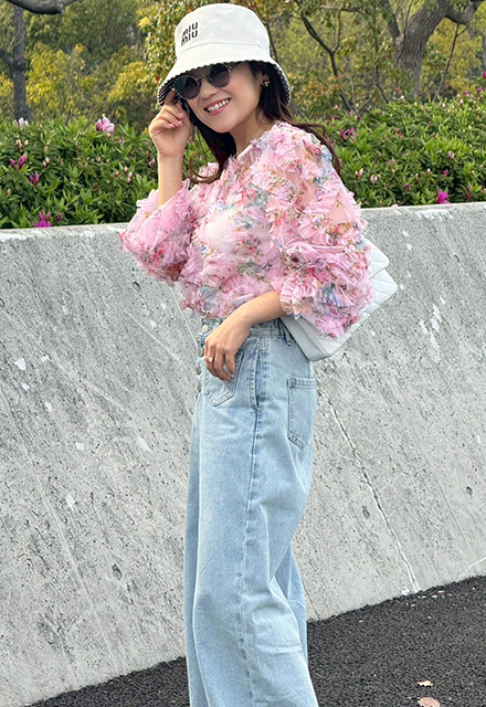 山内あいな着用フリルトップスflower 5/2（土) 🌈🎂【BIRTHDAY PARADE】🎂🌈 📍 品川インターシティホール