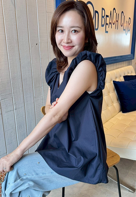 極美品✨【ヒロコビス】 15ABバックプリーツ切替チュニック 黒 ７分袖 バックシャンチュニックブラウス【ネコポスOK】【7e-831-06501】