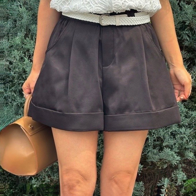 ロールアップタックショートパンツ【7e-831-06532】