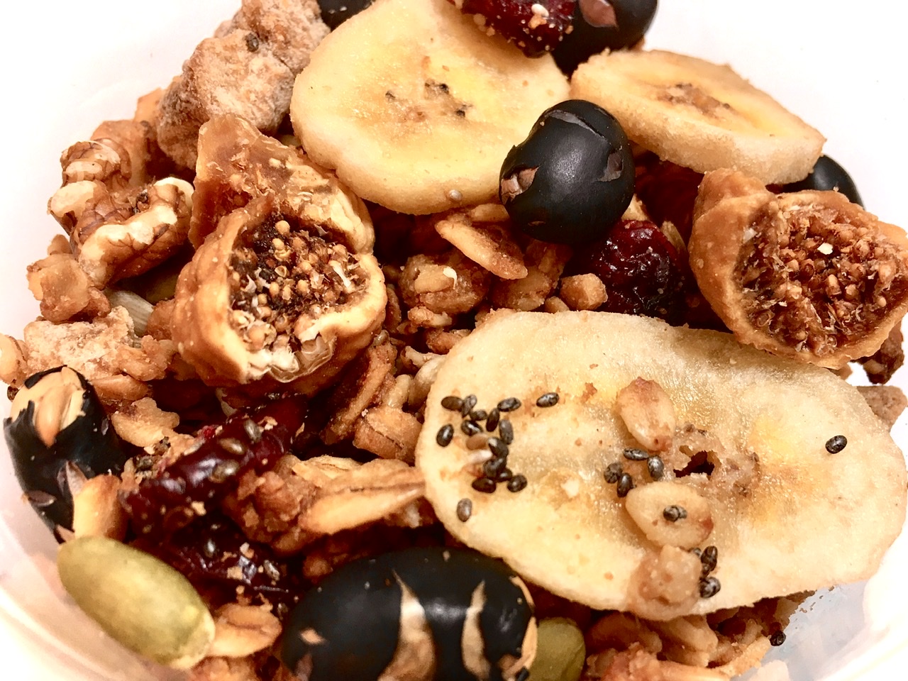 ★黒豆バナナ グラノーラ＊Black Bean & Banana Granola 270g