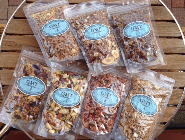 今がお得！秋の感謝祭 * オータムセブン * Autumn Seven Set (7 Bags of 270g Granola and Others )
