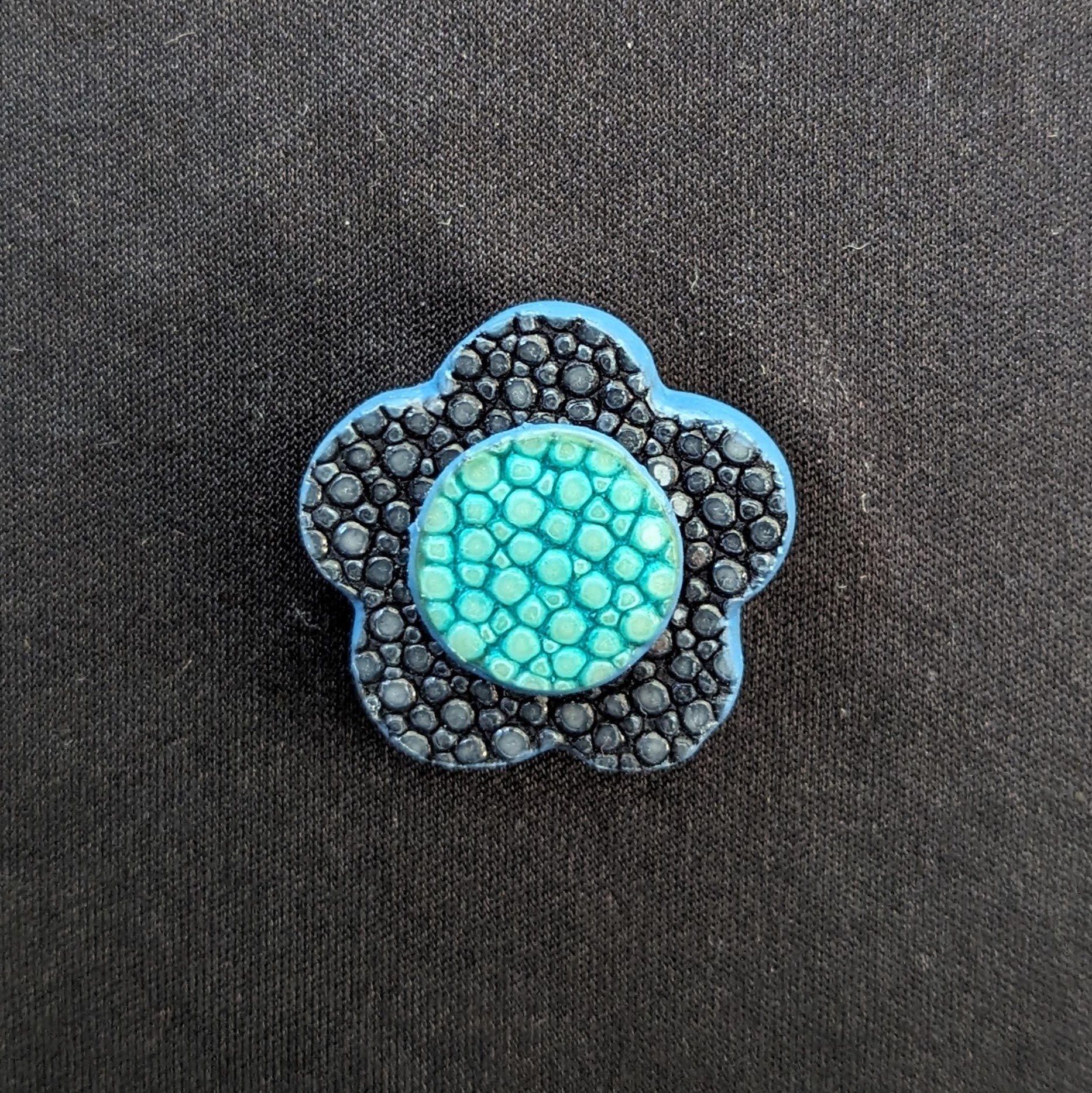 【剛腕】ガルーシャ製 フラワー ブートニエール ／ネイビー×ターコイズブルー