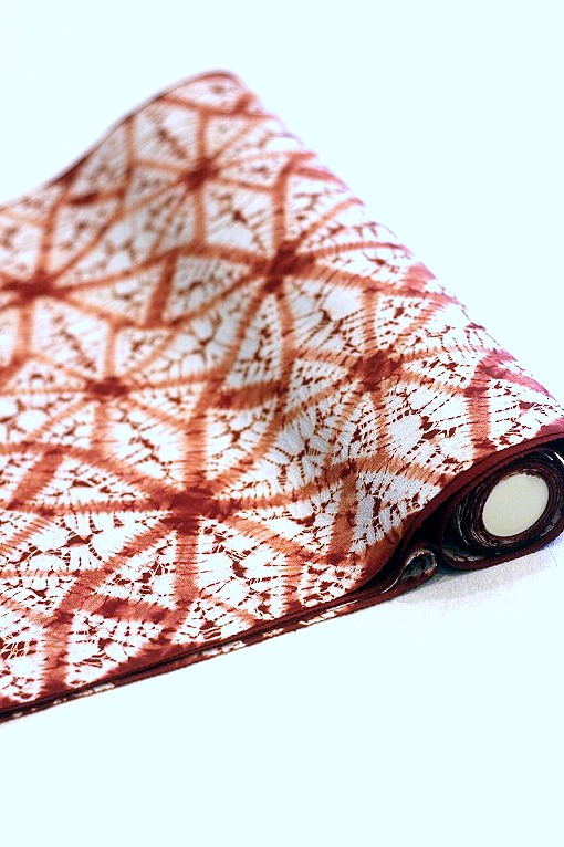 茜染め/九寸名古屋帯 麻の葉繋ぎ 紬地