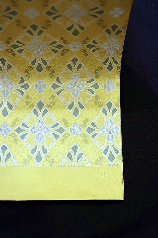 花織袋帯新品西陣織物です沖縄の花織に人気はありますが技法は同じで大変品格がある品 花織袋帯新品西陣織物です沖縄の花織に人気はありますが技法は