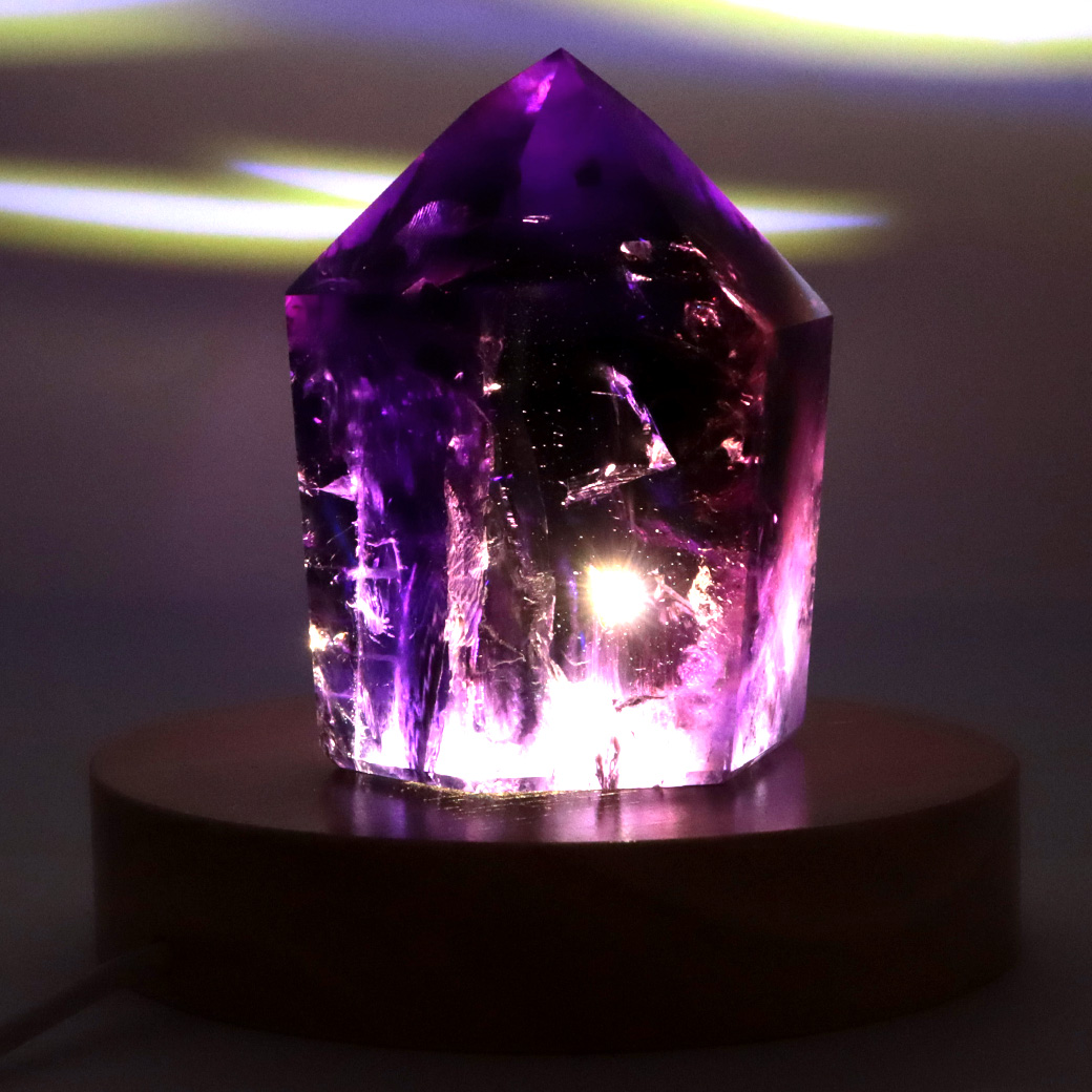 アメジスト 六角柱 ポイント LEDライト付き 1点もの ブラジル バイーア州産 紫水晶 原石 置き物 浄化 2月 誕生石