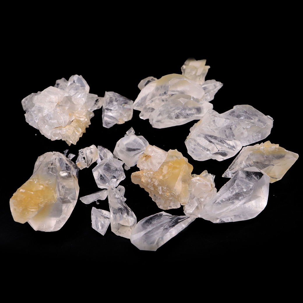 イエロー カルサイト クラスター 雲南省 30g 1点もの 天然石 原石 パワーストーン 浄化グッズ 癒し ヒーリング