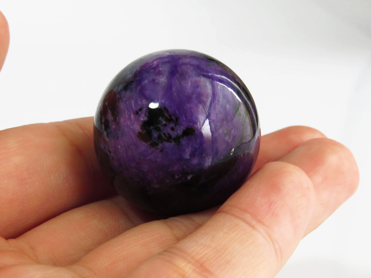 世界最大ヒーリングストーン　チャロアイト丸玉 直径約30mm ロシア産