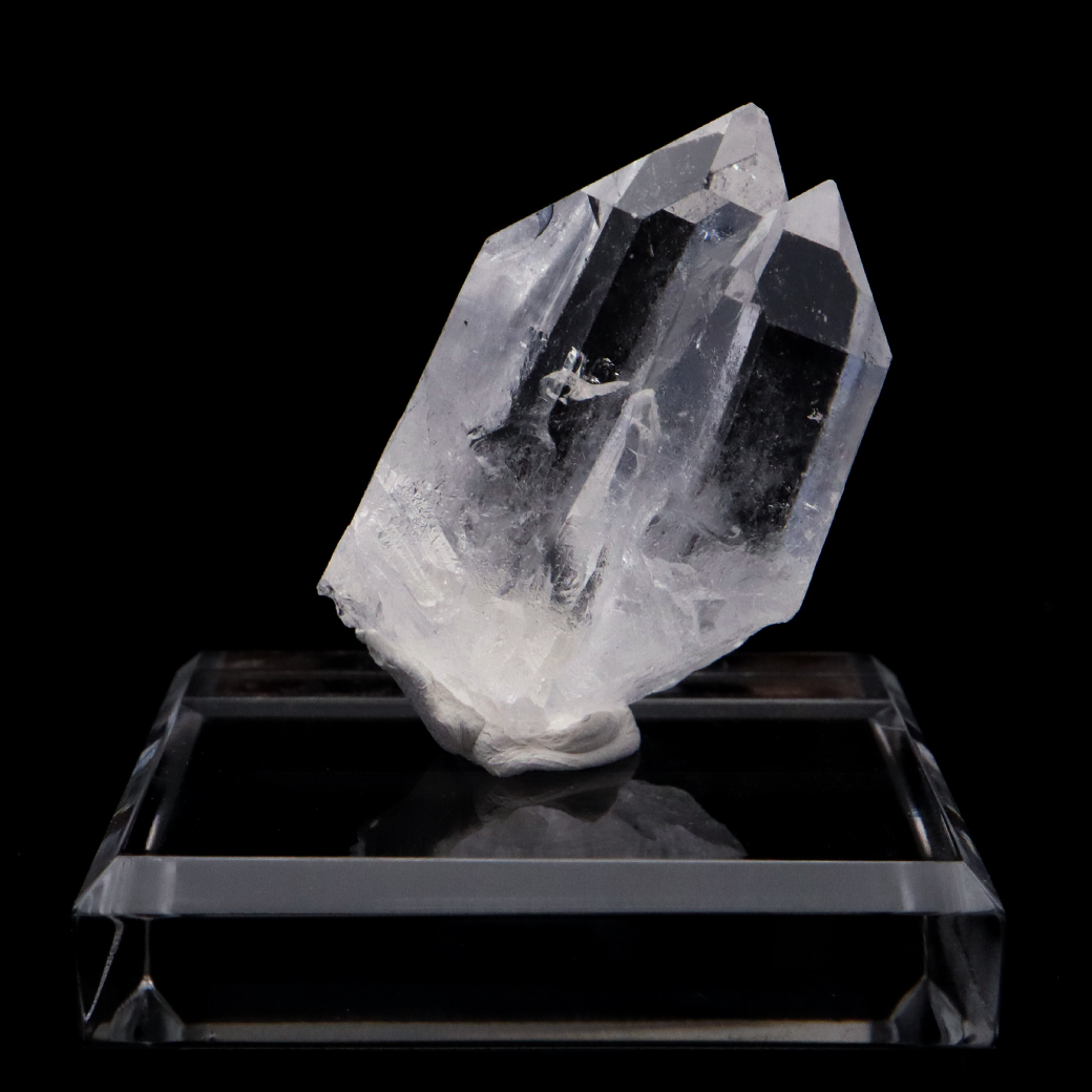 天然 水晶 クラスター 台付き ブラジル トマスゴンサガ産 原石 天然石 1点物 パワーストーン