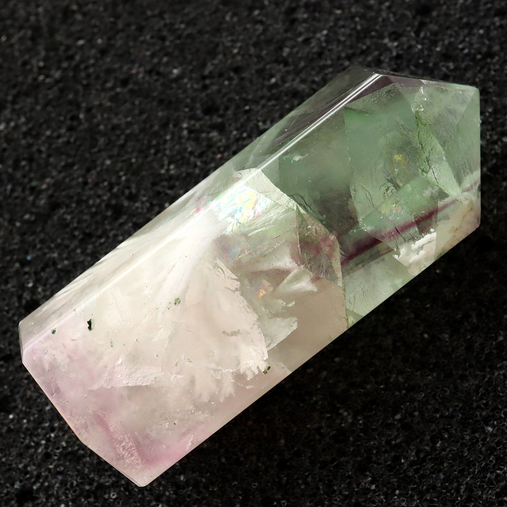 エンジェルフェザー フローライト 六角柱 ポイント 手のひらサイズ