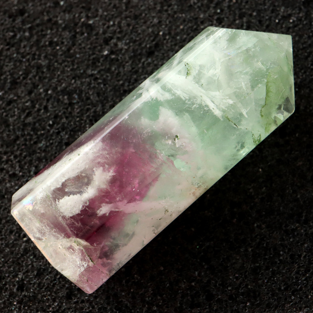 エンジェルフェザー フローライト 六角柱 ポイント 手のひらサイズ