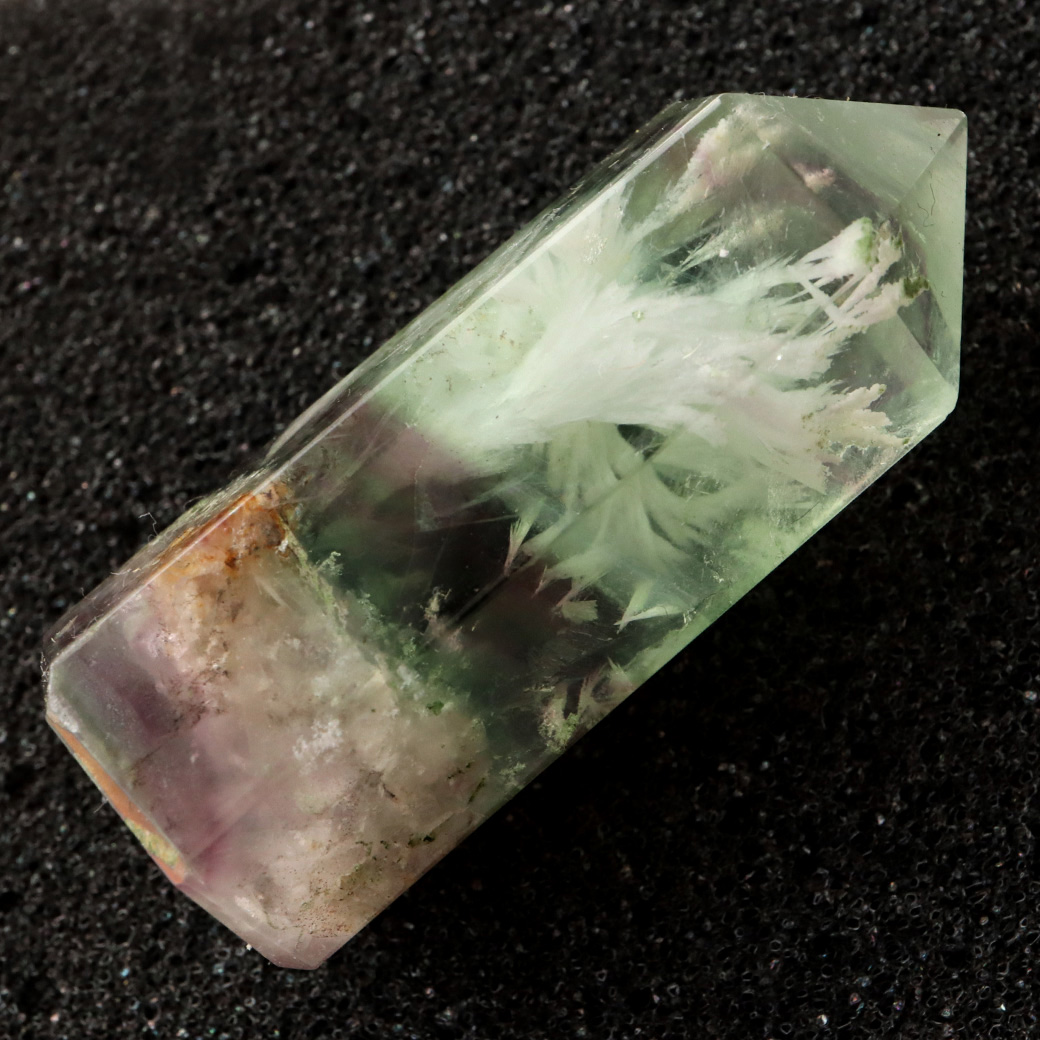 エンジェルフェザー フローライト 六角柱 ポイント 手のひらサイズ