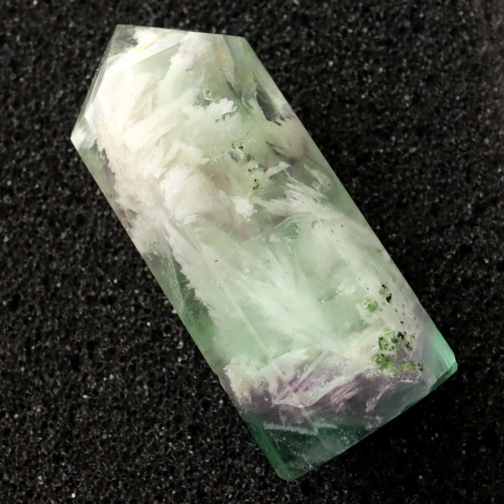 エンジェルフェザー フローライト 六角柱 ポイント 手のひらサイズ