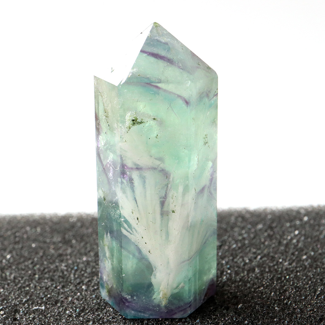 エンジェルフェザー フローライト 六角柱 ポイント 手のひらサイズ