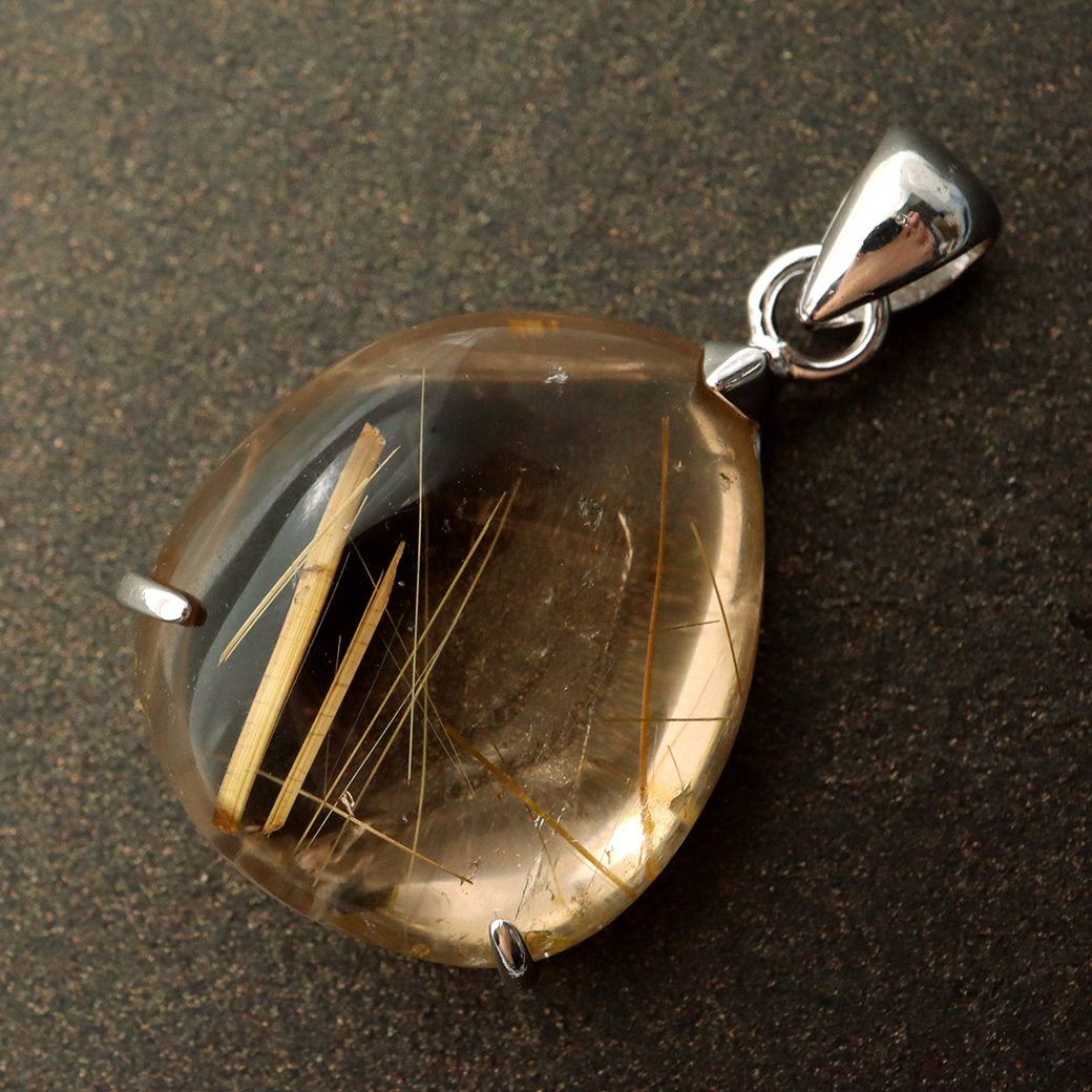 ゴールド タイチン ルチルクォーツ ペンダント 天然石 パワーストーン Silver925