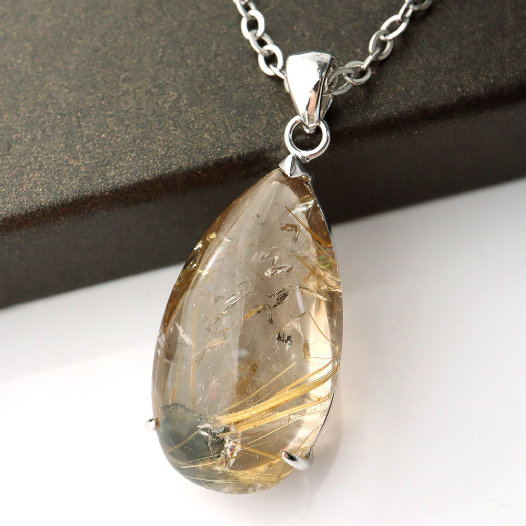 ゴールド タイチン ルチルクォーツ ペンダント 天然石 パワーストーン Silver925